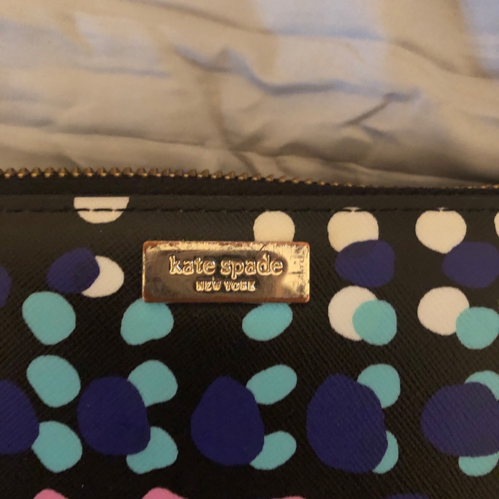 Kate Spade Wallet - Picture 2 of 4